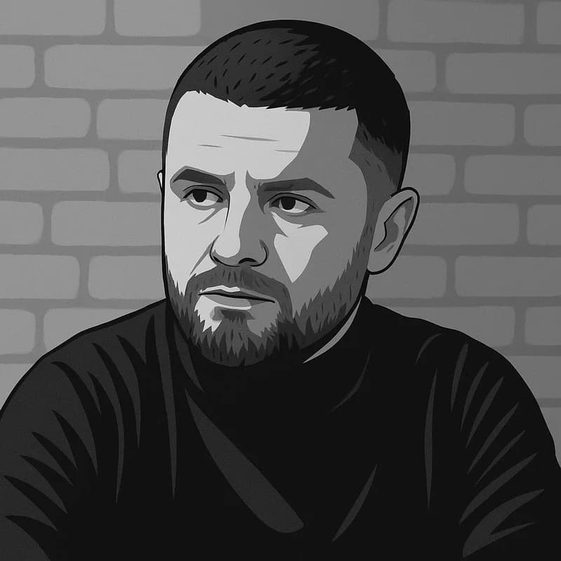 Відмивання майже 100 млн грн, трансформатори з РФ і квартири в Києві: за що Артем Шило — посадовець СБУ — опинився на лаві підсудних